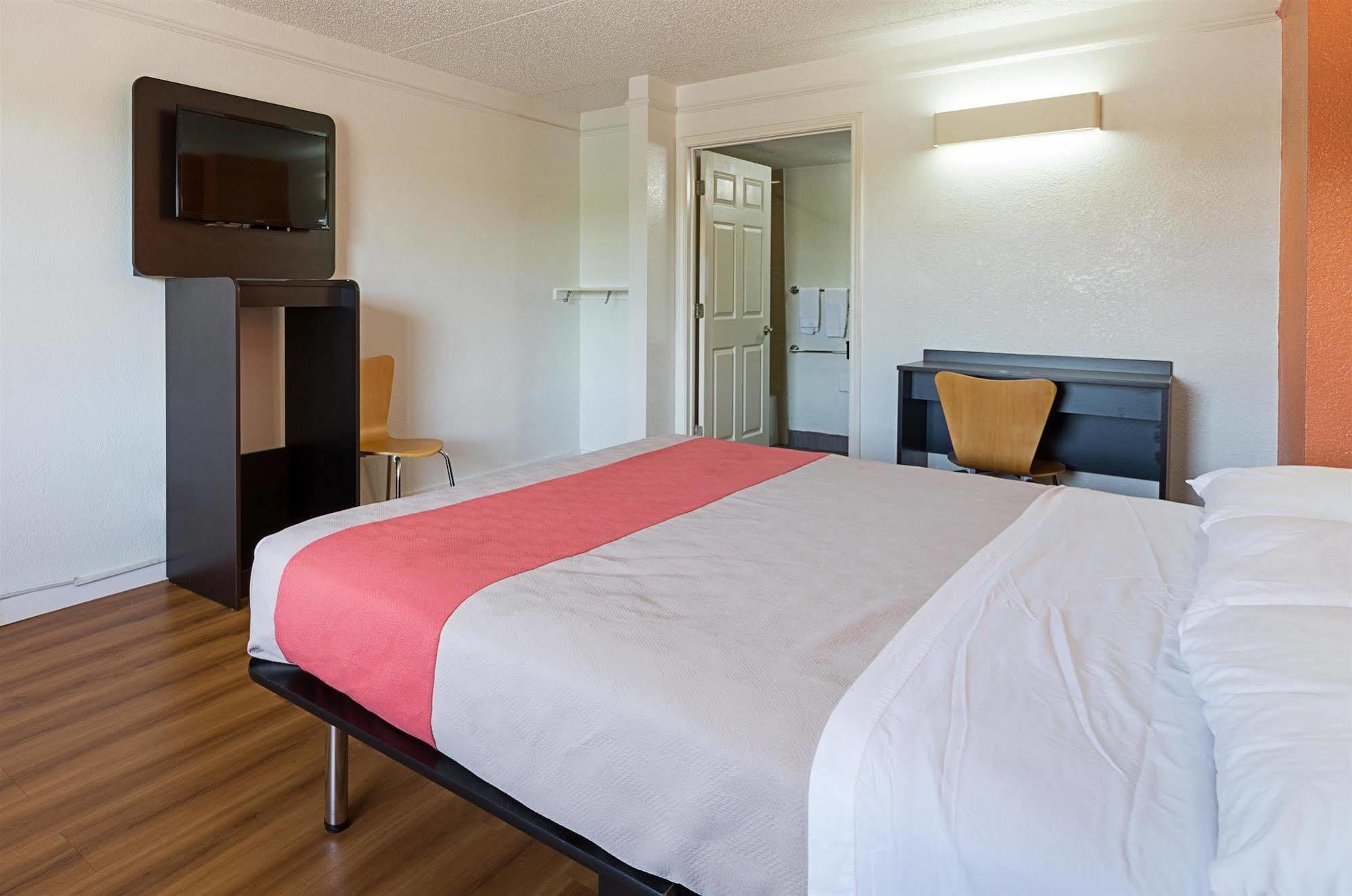 6-dallas, Tx - Market Center Hotel Dallas